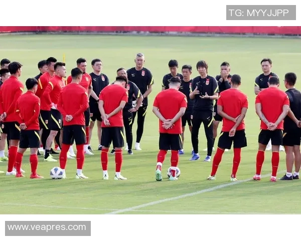 中国足球队迎战叙利亚队全力争胜期待突破历史瓶颈