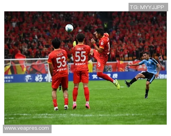 中国队与卡塔尔足球对抗赛前瞻分析及历史交锋回顾