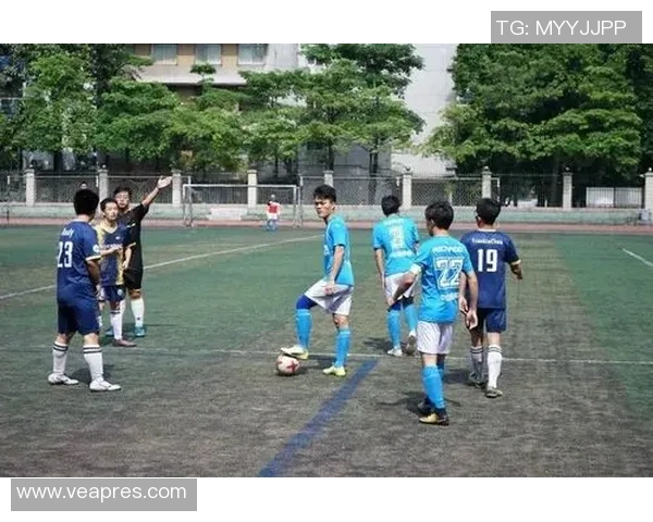 中山足球群携手共进助力地方足球发展与青少年培养新篇章 中山足球群携手共进助力地方足球发展与青少年培养新篇章